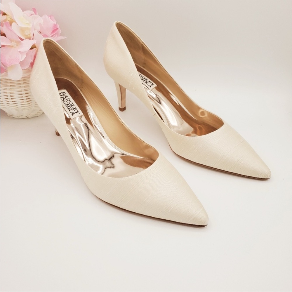 badgley mischka satin kitten ivory